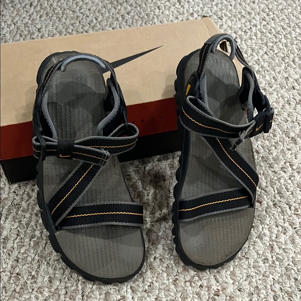 Nike ACG Black and Gray Sandals